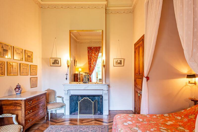 Chateau De SedaigesMarmanhac エクステリア 写真